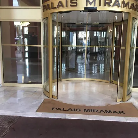 Croisette Miramar Escape * Κάννες